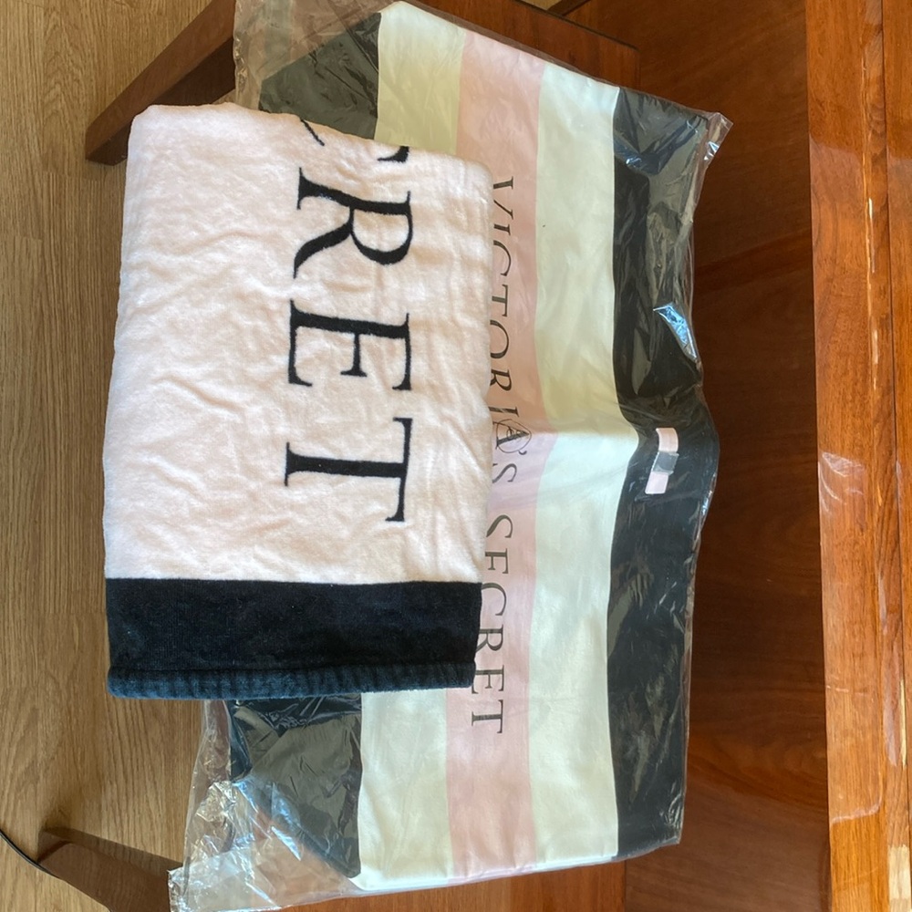 Bundle of Victoria’s Secret beach towel and beach bag